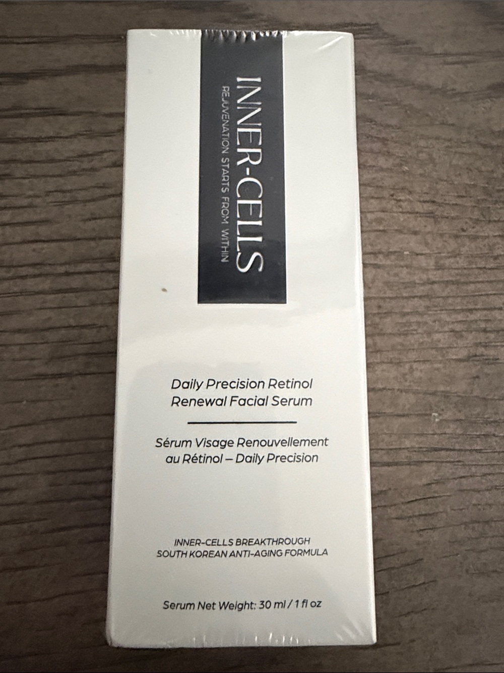 Daily Precision Retinol Renewal Facial Serum - White